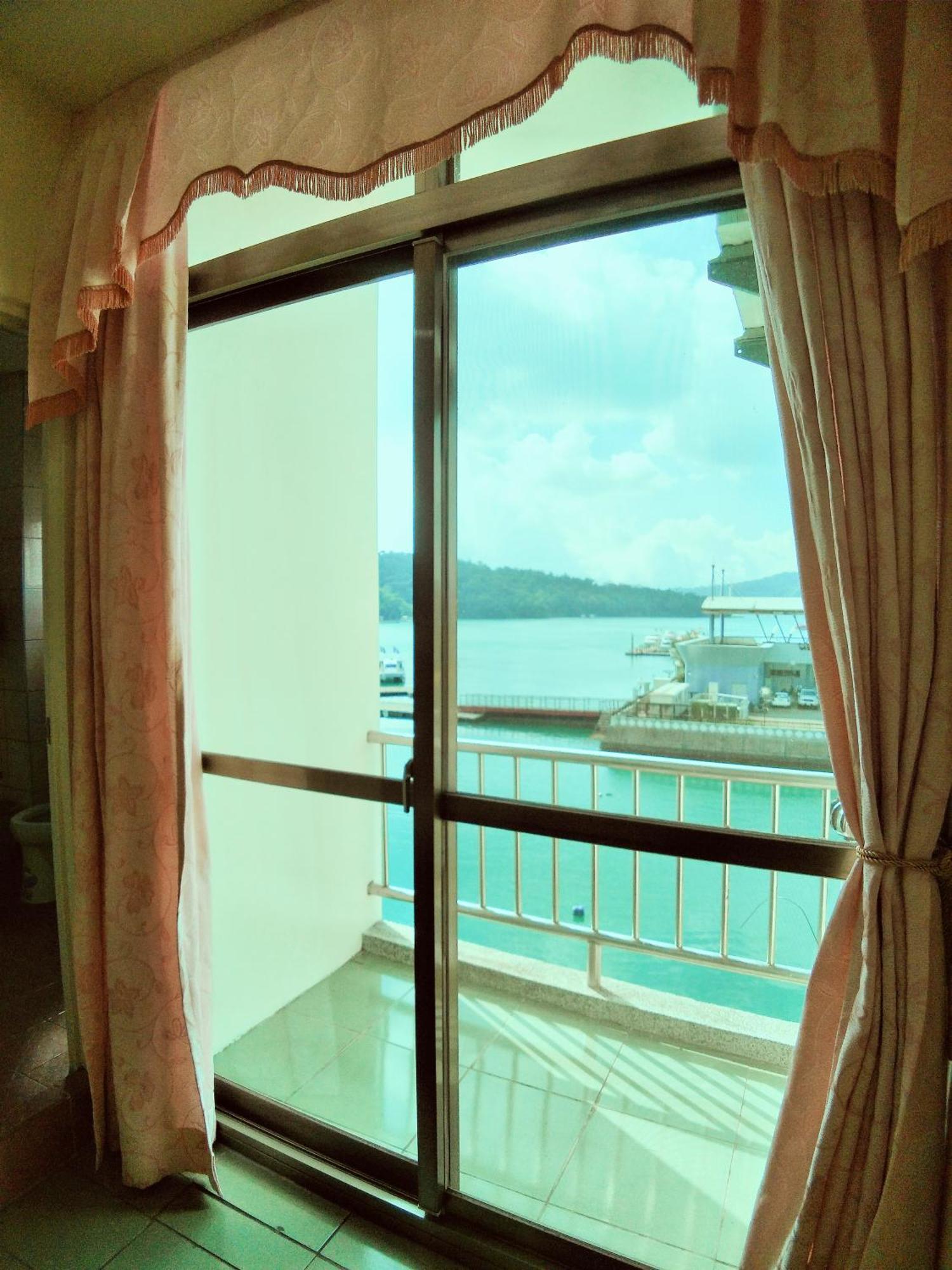 يوشيه Sun Moon Lake Fisherman Homestay الغرفة الصورة